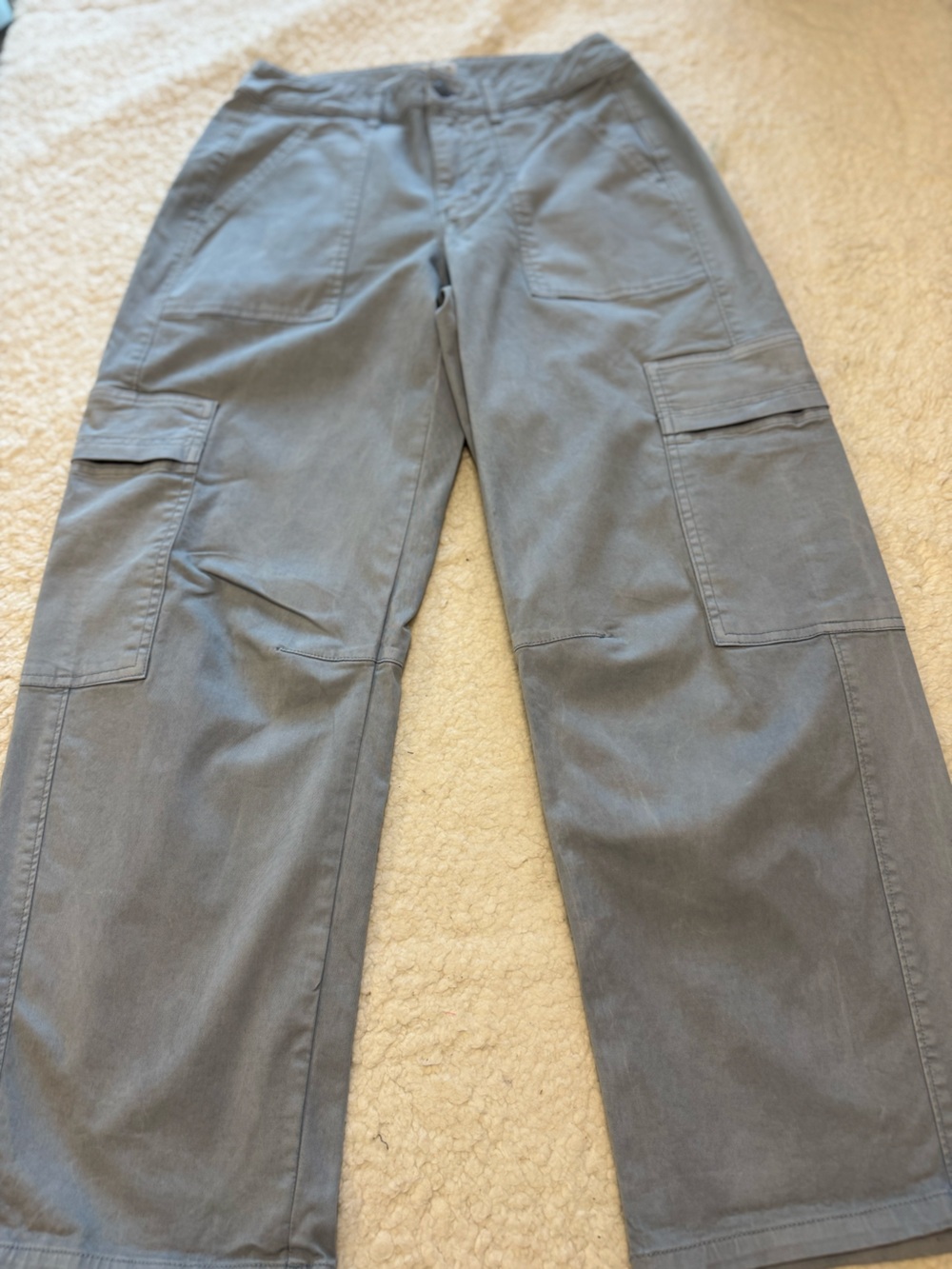 Universal Thread Women's  Blue/Gray Cropped Cargo Pants